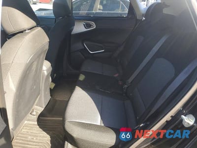 Zdjęcie 10 z 12 samochodu: 2024 KIA SOUL LX VIN:KNDJ23AU2R7235585 - miniatura