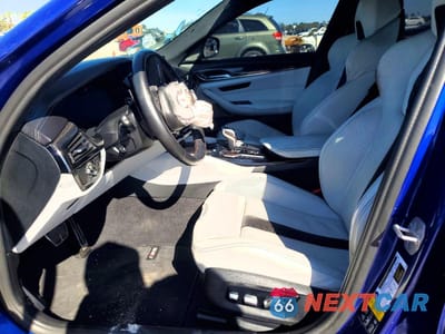 Zdjęcie 9 z 14 samochodu: 2022 BMW M5 VIN:WBS83CH05NCH70776 - miniatura