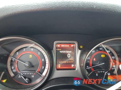 Zdjęcie 9 z 13 samochodu: 2018 DODGE JOURNEY CROSSROAD VIN:3C4PDCGG2JT527310 - miniatura