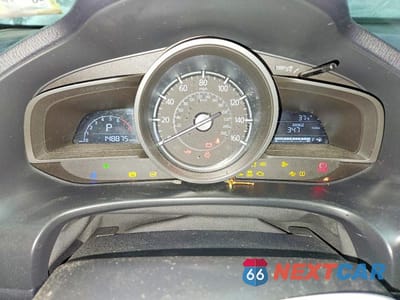 Zdjęcie 9 z 12 samochodu: 2018 MAZDA 3 TOURING VIN:3MZBN1V36JM193625 - miniatura