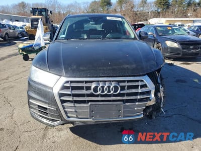 Piąte zdjęcie samochodu w środku: 2018 AUDI Q5 PREMIUM VIN:WA1ANAFYXJ2179284 - miniatura