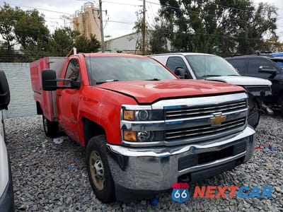 Czwarte zdjęcie samochodu z boku: 2017 CHEVROLET SILVERADO C2500 HD - UTILITY TRUCK VIN:1GC0CUEG7HZ205908 - miniatura
