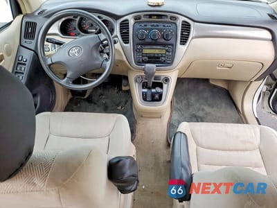 Zdjęcie 8 z 12 samochodu: 2001 TOYOTA HIGHLANDER BASE VIN:JTEGD21AX10016192 - miniatura