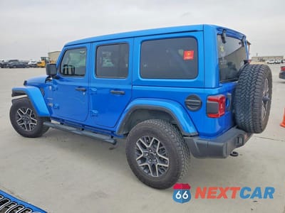Drugie zdjęcie samochodu z przodu: 2024 JEEP WRANGLER SAHARA VIN:1C4PJXEG4RW245159 - miniatura