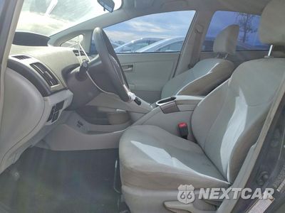 Zdjęcie 7 z 12 samochodu: 2013 TOYOTA PRIUS VIN:JTDKN3DU6D1684478 - miniatura