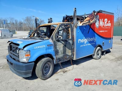 2022 FORD ECONOLINE E350 SUPER DUTY CUTAWAY VAN 1FDWE3FK4NDC39164 - główne zdjęcie licytacji z USA - miniatura