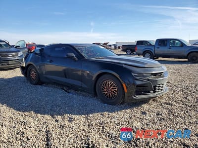 Czwarte zdjęcie samochodu z boku: 2019 CHEVROLET CAMARO LS VIN:1G1FB1RS5K0105353 - miniatura