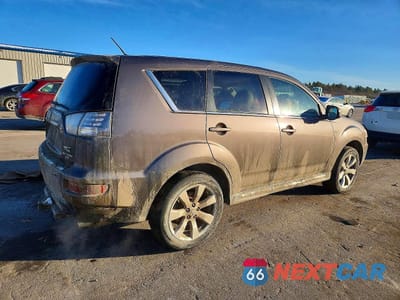 Trzecie zdjęcie samochodu z tyłu: 2011 MITSUBISHI OUTLANDER GT VIN:JA4JT5AX2BU017439 - miniatura