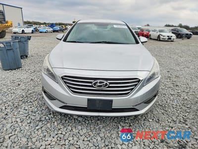 Piąte zdjęcie samochodu w środku: 2015 HYUNDAI SONATA SE VIN:5NPE24AF4FH240576 - miniatura