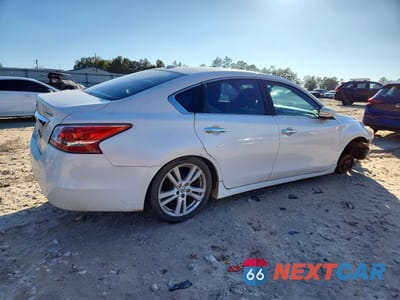 Trzecie zdjęcie samochodu z tyłu: 2013 NISS ALTIMA VIN:1N4BL3AP2DC100401 - miniatura