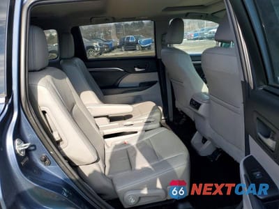 Zdjęcie 11 z 12 samochodu: 2014 TOYOTA HIGHLANDER LIMITED VIN:5TDDKRFH4ES005803 - miniatura