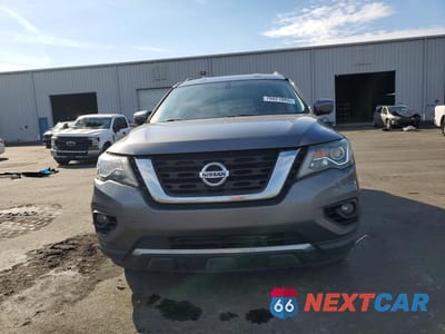 Piąte zdjęcie samochodu w środku: 2019 NISSAN PATHFINDER S VIN:5N1DR2MNXKC607397 - miniatura