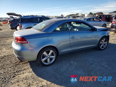 Trzecie zdjęcie samochodu z tyłu: 2012 VOLKSWAGEN EOS LUX VIN:WVWFW7AH4CV008356 - miniatura