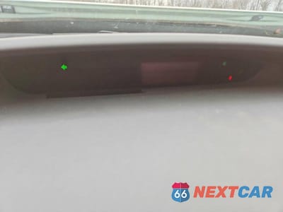 Zdjęcie 9 z 12 samochodu: 2012 TOYOTA PRIUS FOUR VIN:JTDKN3DU1C1583220 - miniatura