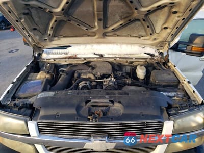 Zdjęcie 11 z 11 samochodu: 2004 CHEVROLET SILVERADO K3500 VIN:1GCJK33264F180620 - miniatura