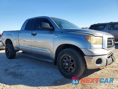 Czwarte zdjęcie samochodu z boku: 2009 TOYOTA TUNDRA DOUBLE CAB VIN:5TFRT54199X027961 - miniatura