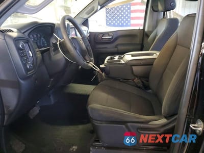 Zdjęcie 7 z 11 samochodu: 2020 CHEVROLET SILVERADO K1500 CUSTOM VIN:3GCPYBEH4LG117503 - miniatura