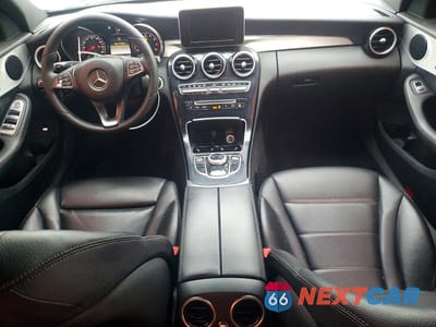 Zdjęcie 8 z 11 samochodu: 2018 MERCEDES-BENZ C 300 VIN:55SWF4JB9JU258583 - miniatura