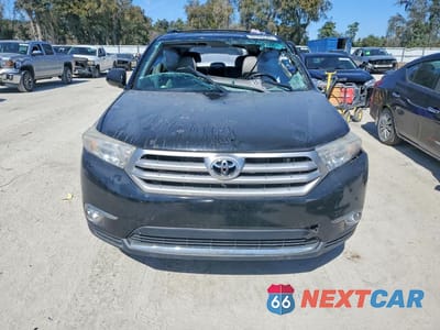 Piąte zdjęcie samochodu w środku: 2012 TOYOTA HIGHLANDER LIMITED VIN:5TDDK3EH7CS101209 - miniatura