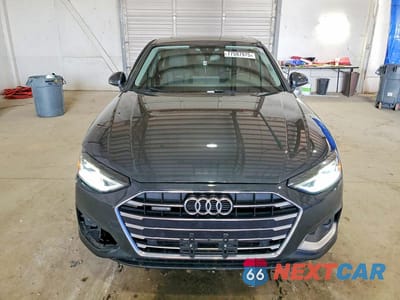Piąte zdjęcie samochodu w środku: 2022 AUDI A4 PREMIUM 40 VIN:WAUABBF42NN000108 - miniatura