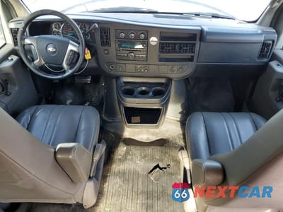 Zdjęcie 8 z 12 samochodu: 2014 CHEVROLET EXPRESS G1500 VIN:1GCSGAFX3E1148496 - miniatura