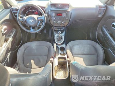 Zdjęcie 8 z 11 samochodu: 2016 KIA SOUL VIN:KNDJN2A2XG7873922 - miniatura