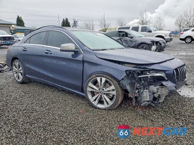 Czwarte zdjęcie samochodu z boku: 2019 MERCEDES-BENZ CLA 250 VIN:WDDSJ4EB6KN711317 - miniatura