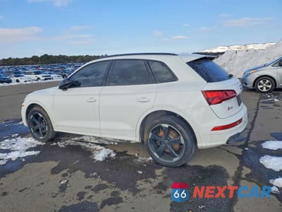 Drugie zdjęcie samochodu z przodu: 2020 AUDI SQ5 PREMIUM PLUS VIN:WA1B4BFYXL2099578 - miniatura