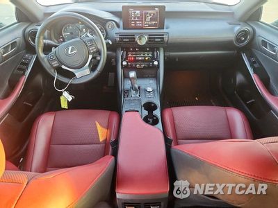 Zdjęcie 8 z 12 samochodu: 2025 LEXUS IS 350 F SPORT DESIGN VIN:JTHBZ1B2XS5086411 - miniatura