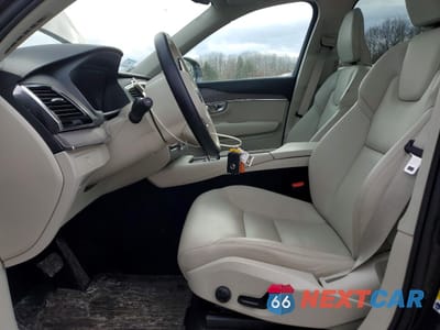 Zdjęcie 7 z 14 samochodu: 2023 VOLVO XC90 PLUS VIN:YV40621N1P1971241 - miniatura