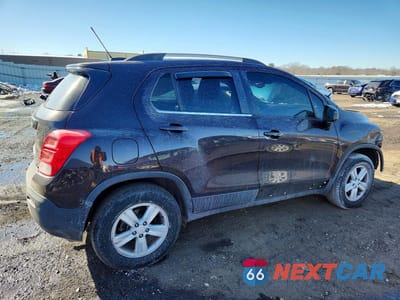 Trzecie zdjęcie samochodu z tyłu: 2016 CHEVROLET TRAX 1LT VIN:KL7CJPSB4GB570418 - miniatura
