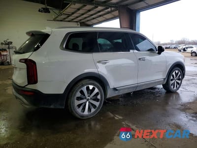 Trzecie zdjęcie samochodu z tyłu: 2022 KIA TELLURIDE S AWD VIN:5XYP6DHC8NG210818 - miniatura