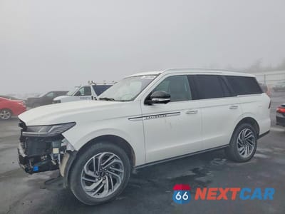 2025 LINCOLN NAVIGATOR RESERVE 5LMJJ2LG0SEL03459 - główne zdjęcie licytacji z USA - miniatura