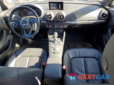 Zdjęcie 8 z 11 samochodu: 2017 AUDI A3 PREMIUM VIN:WAUAUGFF6H1039868 - miniatura