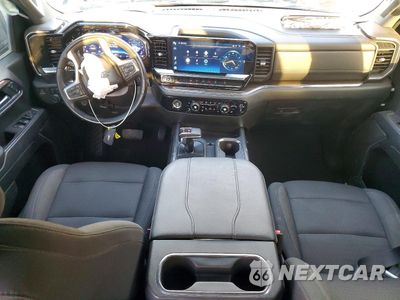 Zdjęcie 8 z 13 samochodu: 2024 CHEVROLET SILVERADO K1500 RST VIN:1GCUDEEDXRZ143075 - miniatura