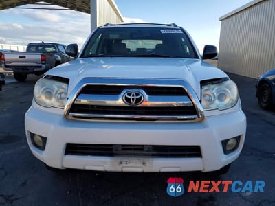 Piąte zdjęcie samochodu w środku: 2006 TOYOTA 4RUNNER SR5 VIN:JTEZU14R768046991 - miniatura