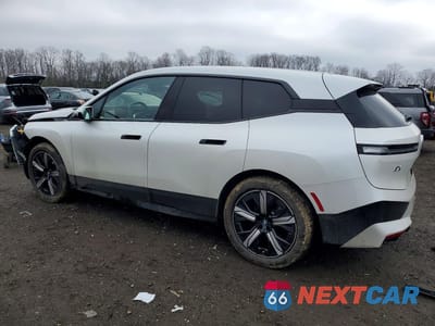 Drugie zdjęcie samochodu z przodu: 2023 BMW IX XDRIVE50 VIN:WB523CF08PCL95980 - miniatura