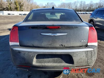 Zdjęcie 6 z 11 samochodu: 2021 CHRYSLER 300 TOURING VIN:2C3CCAAG0MH589434 - miniatura