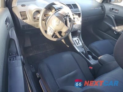Zdjęcie 8 z 12 samochodu: 2006 TOYOTA SCION TC VIN:JTKDE177560071806 - miniatura
