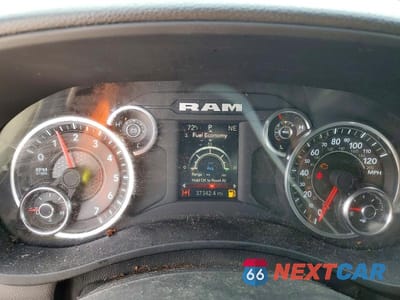 Zdjęcie 9 z 13 samochodu: 2024 RAM 2500 TRADESMAN VIN:3C6UR5CJ5RG235390 - miniatura