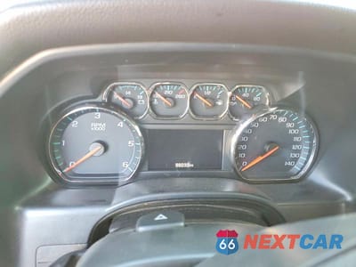 Zdjęcie 9 z 12 samochodu: 2018 CHEVROLET SILVERADO K1500 LT VIN:1GCVKREC6JZ331881 - miniatura