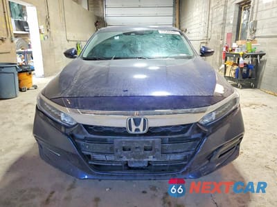 Piąte zdjęcie samochodu w środku: 2018 HONDA ACCORD EXL VIN:1HGCV1F62JA201105 - miniatura