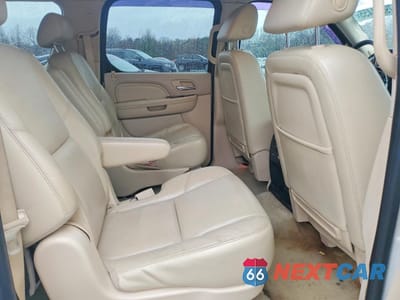 Zdjęcie 11 z 13 samochodu: 2007 CADILLAC ESCALADE ESV VIN:1GYFK66877R294307 - miniatura