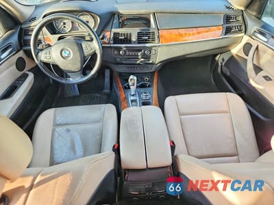 Zdjęcie 8 z 12 samochodu: 2013 BMW X5 XDRIVE35I VIN:5UXZV4C57D0B22918 - miniatura
