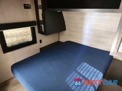 Zdjęcie 8 z 10 samochodu: 2023 JAYCO JAY FLIGHT VIN:1UJBC0BR1P17K0147 - miniatura