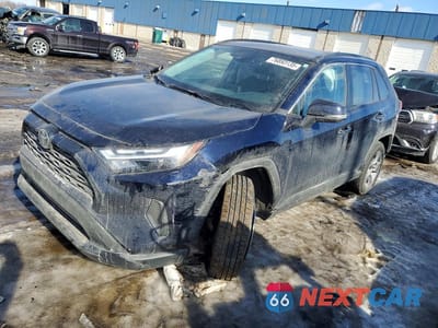 2024 TOYOTA RAV4 XLE 2T3P1RFV5RW468561 - główne zdjęcie licytacji z USA - miniatura