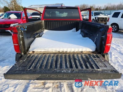 Zdjęcie 10 z 11 samochodu: 2024 TOYOTA TACOMA XTRACAB VIN:3TYJDAHN6RT017415 - miniatura