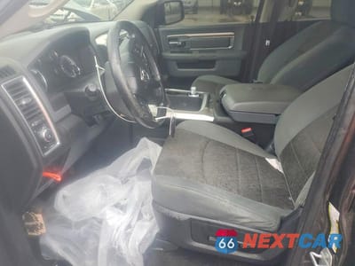 Zdjęcie 7 z 11 samochodu: 2016 RAM 1500 SLT VIN:3C6RR7LT8GG344619 - miniatura