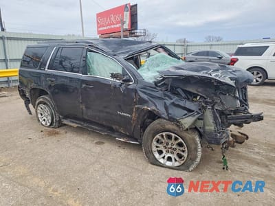 Czwarte zdjęcie samochodu z boku: 2017 GMC YUKON SLT VIN:1GKS1BKC3HR167473 - miniatura