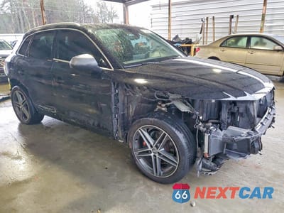 Czwarte zdjęcie samochodu z boku: 2018 AUDI SQ5 PREMIUM PLUS VIN:WA1A4AFY5J2201081 - miniatura